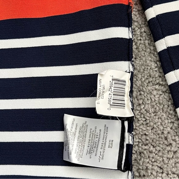 BCBG Maxazria Small NWOT Bandage
Inya Navy Combo Stripe One
Shoulder Dress - Picture 7 of 8